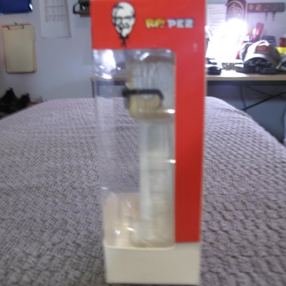 Colonel Sanders/KFC Pop+Pez - Picture 3 of 7